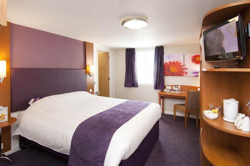 Premier Inn Bracknell Central Kültér fotó